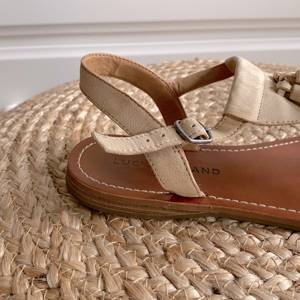 LUCKY BRAND Fringed Leather Thong Sandals - Picture 4 of 6